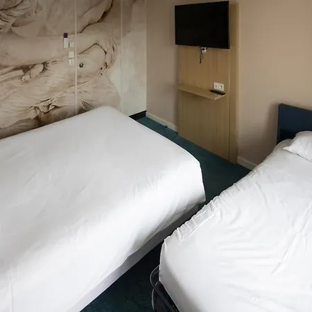 Ibis Styles Chinon Hotel Exterior photo