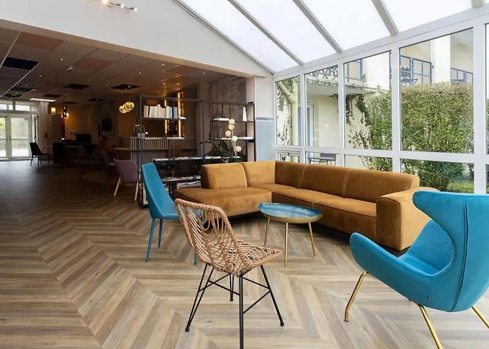 Ibis Styles Chinon